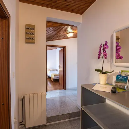 In With Kitchen Μεντουλίν